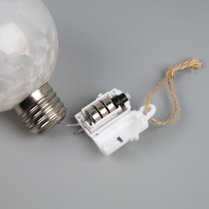 Елочный шар &laquo;Светлый шар&raquo; d=8 см, 5 LED, LR44x3 (в комплекте), свечение тёплое белое