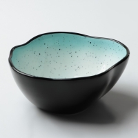 Салатник керамический неровный край &laquo;Синяя&raquo;, 600 мл, 17 см, цвет синий