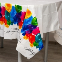 Скатерть одноразовая &laquo;С днём рождения&raquo;, шарики 180 х 137 см