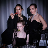 Чокер &laquo;Лёд&raquo; нити вниз, цвет белый в серебре, 26,5 см