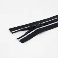 Молния &laquo;Трактор&raquo;, №8, неразъёмная, замок автомат, 18 см, чёрная, белая