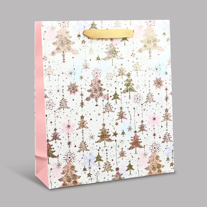 Пакет подарочный новогодний ламинированный &laquo;Ёлочки&raquo;, M 30 х 26 х 9 см