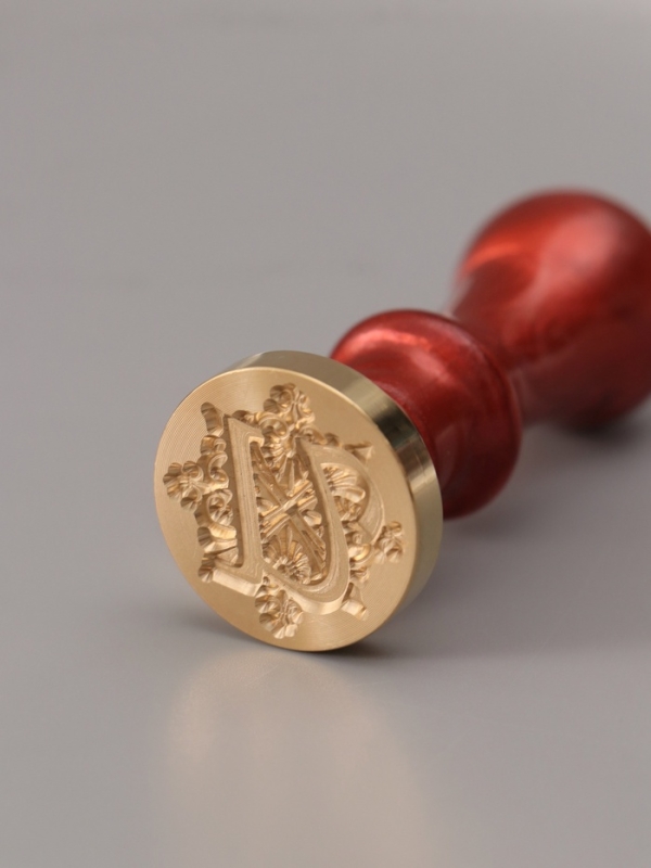 Печать для сургуча с пластиковой ручкой "Буква U на вензеле" 2,5х2,5х6,3 см