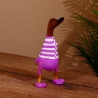 Сувенир "Утка в сиреневом" дерево 25 см Сувенир "Утка в сиреневом" дерево 25 см