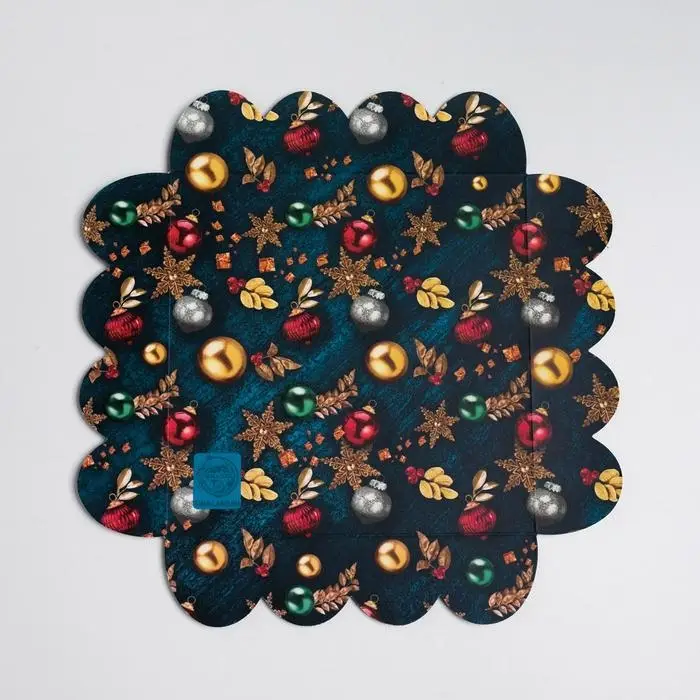 Коробка для кондитерских изделий с пластиковой крышкой &laquo;С Новым годом!&raquo;, 13 х 13 х 3 см