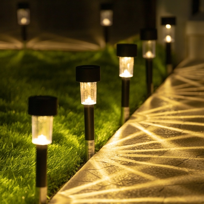 Набор садовых светильников на солнечной батарее &laquo;Цилиндр&raquo;, 4.5 &times; 30 &times; 4.5 см, 1 LED, свечение тёплое белое, 10 шт.