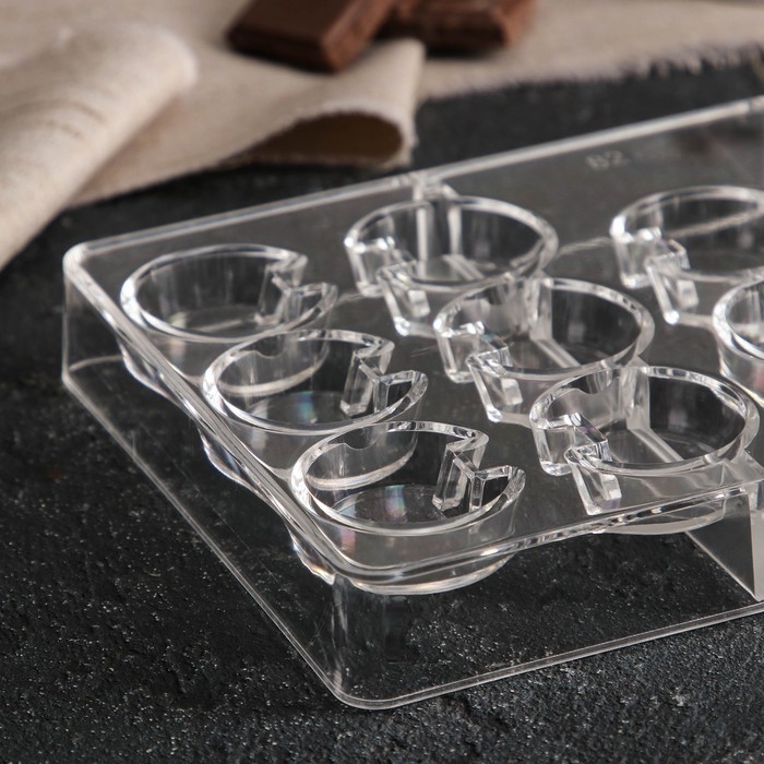 Форма для конфет и шоколада &laquo;Пакман&raquo;, 14 ячеек, 20&times;12&times;2,5 см, ячейка d=3 см, цвет прозрачный