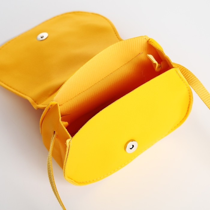 Сумка детская для девочки на магните, цвет жёлтый Сумка детская для девочки на магните, цвет жёлтый