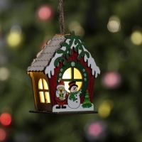 Ёлочная игрушка «Избушка со снеговиком», от батареек, свечение тёплое белое Ёлочная игрушка «Избушка со снеговиком», от батареек, свечение тёплое белое