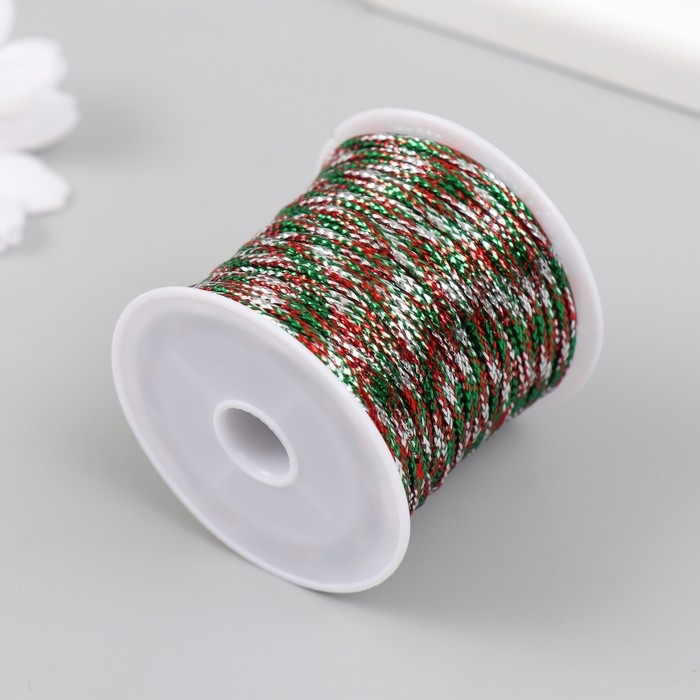 Сутажный шнур на бобине "Новогодний" намотка 15 м толщина 2 мм 4,3х4,7х4,7 см