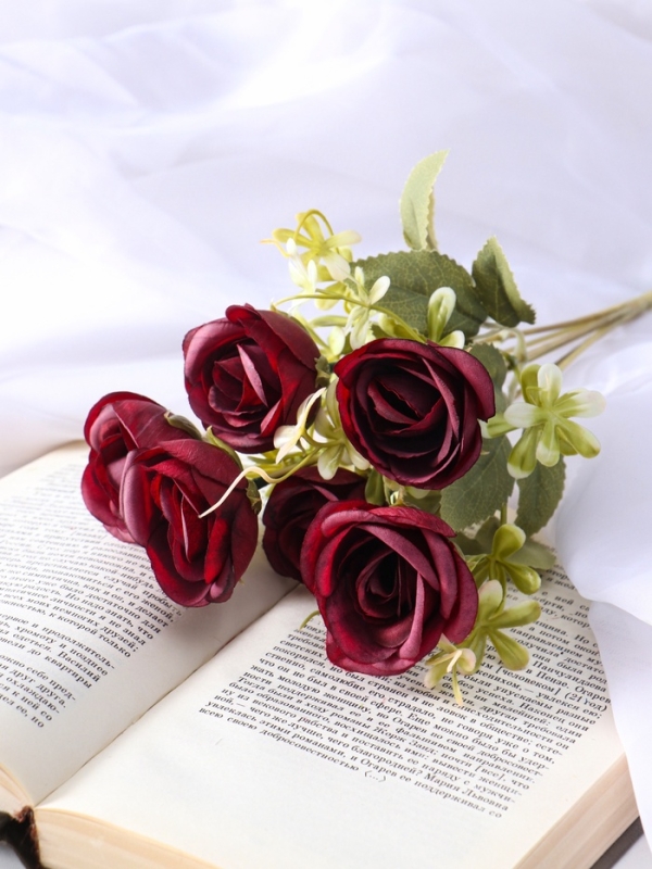 Букет "Роза бакарди галант" 27 см, микс