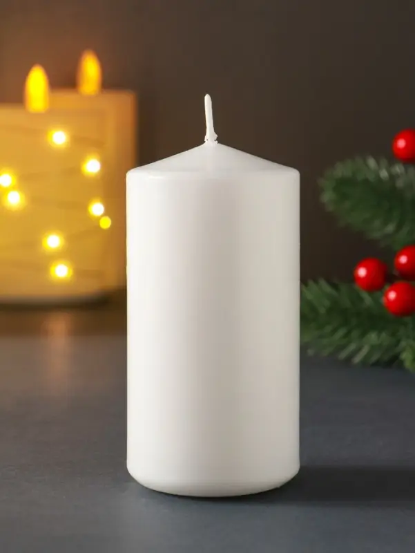 Свеча столб 50х100мм с декором, конь, белая