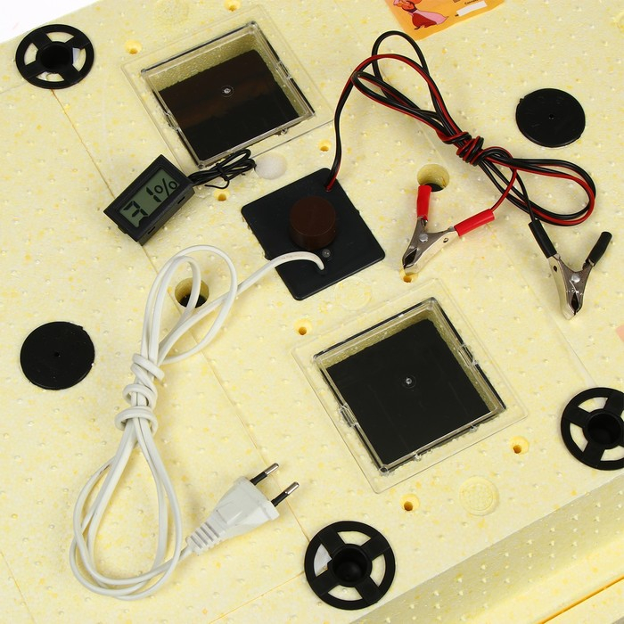 Инкубатор бытовой «Золушка», на 70 яиц, автоматический переворот, 220 В/12 В Инкубатор бытовой «Золушка», на 70 яиц, автоматический переворот, 220 В/12 В