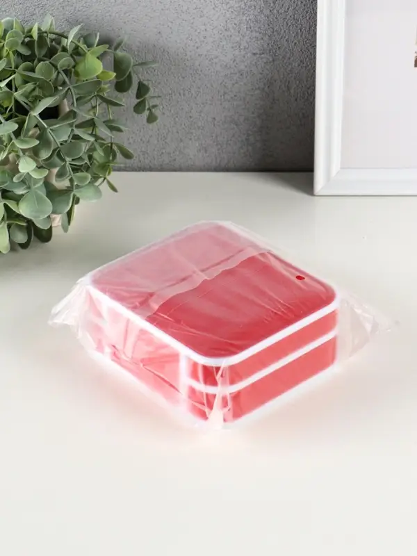 Шкатулка пластик, кожзам для украшений 6 ячеек, 10 полос, красная 13,5х11,5х5,5 см