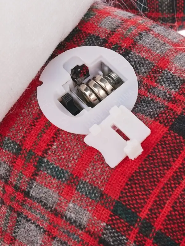 Фигура текстиль &laquo;Гном в красном&raquo; 55 см, 1 LED, от батареек AG13&times;3, свечение тёплое белое