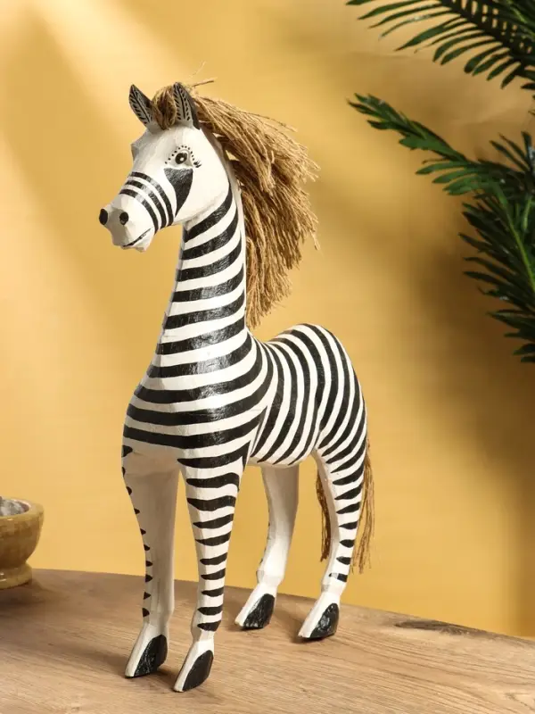 Сувенир &laquo;Зебра&raquo;, 30&times;10&times;45 см, дерево, чёрно-белый