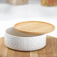 Банка для сыпучих продуктов BellaTenero &laquo;Листья&raquo;, 500 мл, 13&times;9.5 см, с бамбуковой крышкой, фарфор, белая