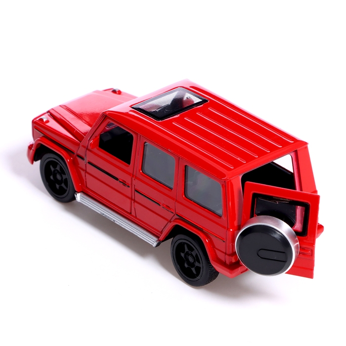 Машина металлическая &laquo;Внедорожник&raquo;, световые и звуковые эффекты, открываются двери, капот, инерция, цвет МИКС