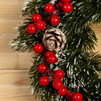 Венок новогодний d- 27 см "Уютная сказка" заснеженные веточки ягоды