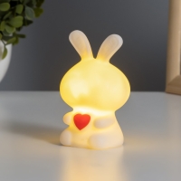 Ночник "Зайчик с сердцем" 2Вт LED LR44 белый 4х4х8,5см Ночник "Зайчик с сердцем" 2Вт LED LR44 белый 4х4х8,5см