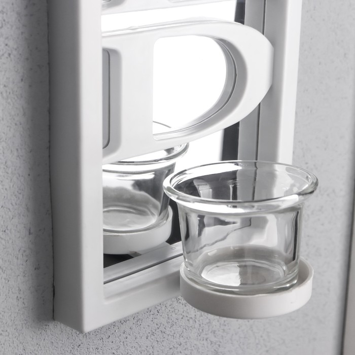 Подсвечник пластик, стекло на 1 свечу Подсвечник пластик, стекло на 1 свечу "Отражение благословения" d-4 см белая 8х12х41 см