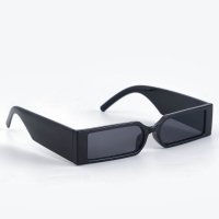 Очки солнцезащитные "OneSun", uv 400, дужка 14.5 см, ширина 14 см, линза 2.4 х 5.3 см Очки солнцезащитные "OneSun", uv 400, дужка 14.5 см, ширина 14 см, линза 2.4 х 5.3 см