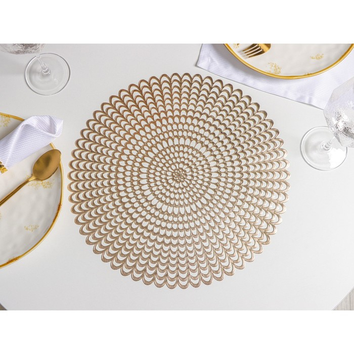 Салфетки сервировочные на стол Доляна &laquo;Солнечная&raquo;, d=38 см, 4 шт, цвет золотой