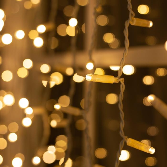 Гирлянда &laquo;Занавес&raquo; 2 &times; 3 м, IP65, УМС, белая нить, 760 LED, свечение тёплое белое, 220 В