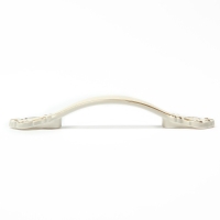 Ручка-скоба РС201, м/о 96 мм, белая, с золотой вставкой