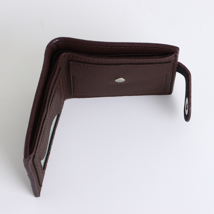 Портмоне мужское на магните, цвет коричневый Портмоне мужское на магните, цвет коричневый