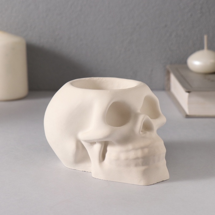 Подсвечник "Череп " 7*10см белый