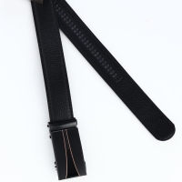 Ремень мужской, ширина 3,5 см, пряжка автомат, цвет чёрный Ремень мужской, ширина 3,5 см, пряжка автомат, цвет чёрный