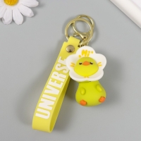 Брелок резина с карабином, ремешком "Цыплёнок в цветочке" цветочек крутится 3,5х4х6,2 см Брелок резина с карабином, ремешком "Цыплёнок в цветочке" цветочек крутится 3,5х4х6,2 см