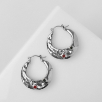 Серьги со стразами &laquo;Блеск вечера&raquo; граница, цвет красный в серебре