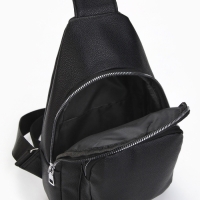 Рюкзак-слинг, 18*5,5*29 см, отд на молнии, 1 н/карман, черный Рюкзак-слинг, 18*5,5*29 см, отд на молнии, 1 н/карман, черный