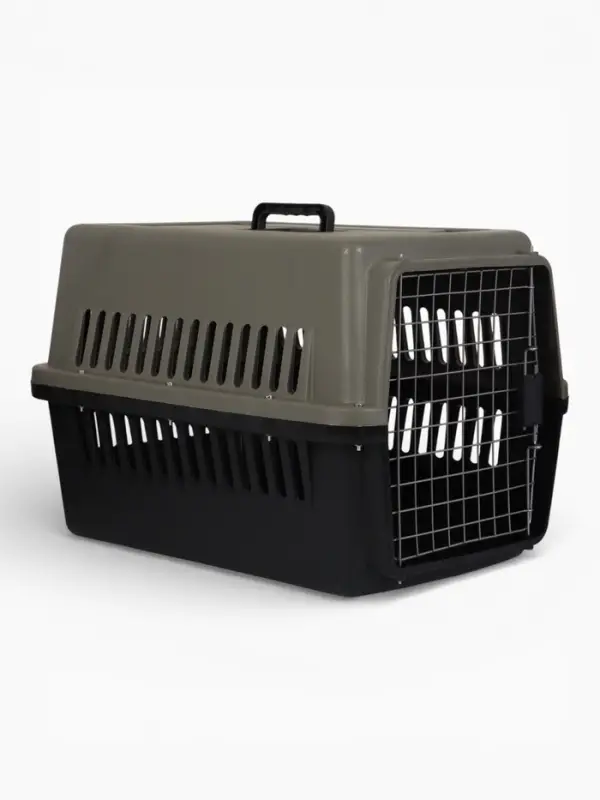 Переноска для животных пластиковая с металлической дверью 64&times;45&times;45 см, серая