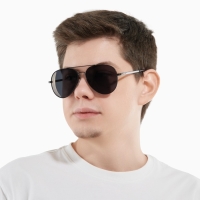 Очки солнцезащитные поляризационные, дужка 13 см, ширина 14.5 см, линза 5.2 х 5.9 см