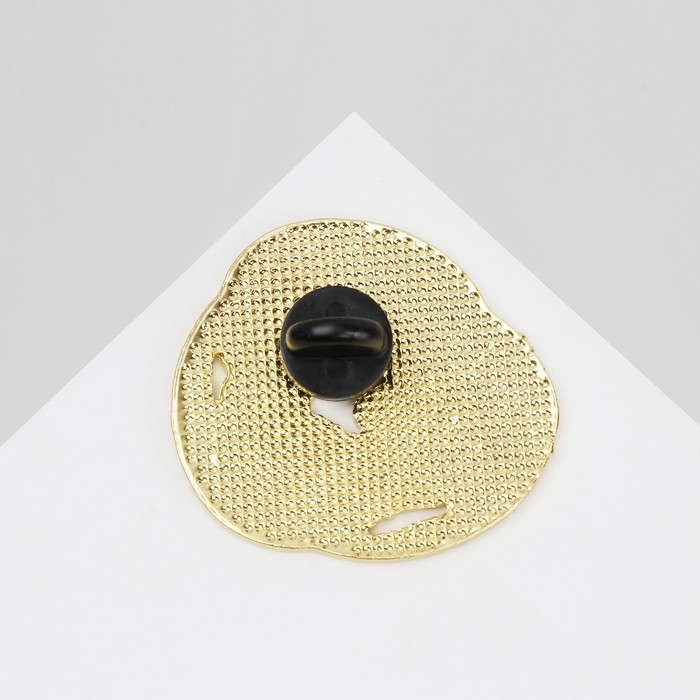 Значок &laquo;Небесные коты&raquo;, цветной в золоте