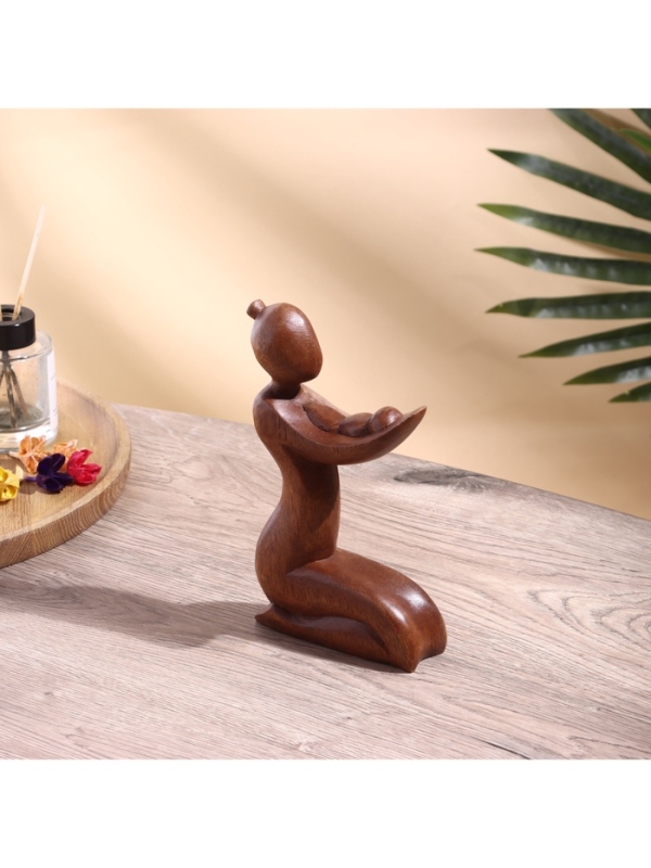 Сувенир "Мать с ребёнок" дерево суар, 12х3,5х20 см