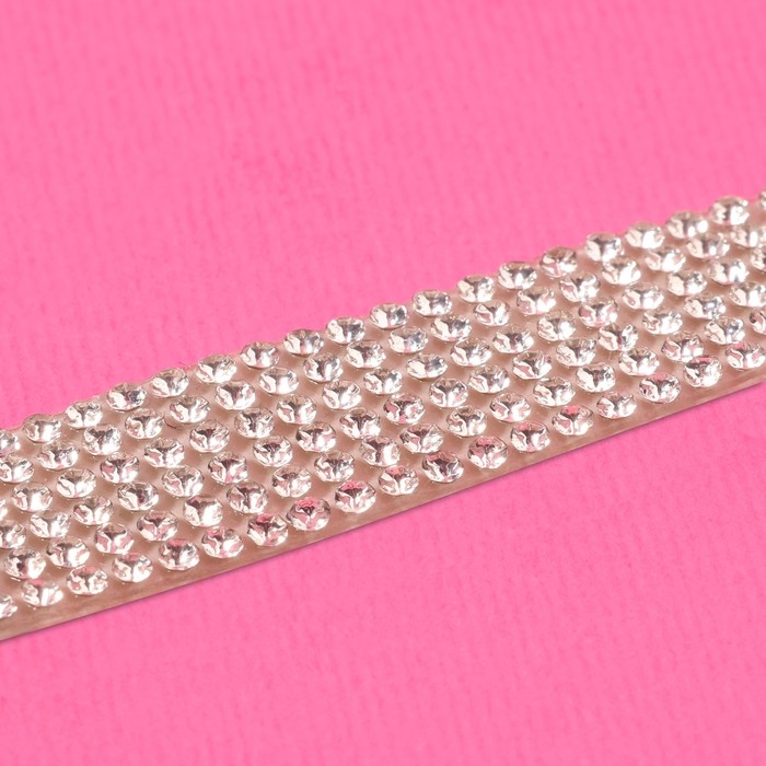 Стразы самоклеящиеся, d = 2 мм, ширина - 14 мм, 4,5 &plusmn; 0,5 м, цвет серебряный