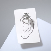 Серьга &laquo;Кафф&raquo; фея, цвет белый в серебре