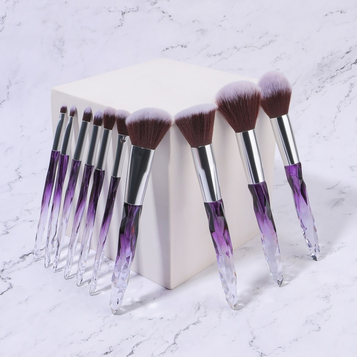 Набор кистей для макияжа «Luminous», 10 предметов, PVC - чехол, цвет чёрный/фиолетовый Набор кистей для макияжа «Luminous», 10 предметов, PVC - чехол, цвет чёрный/фиолетовый