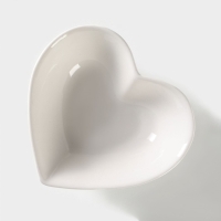 Салатник керамический Доляна &laquo;Сердце&raquo;,130 мл, 12,5&times;11,5 см, цвет белый
