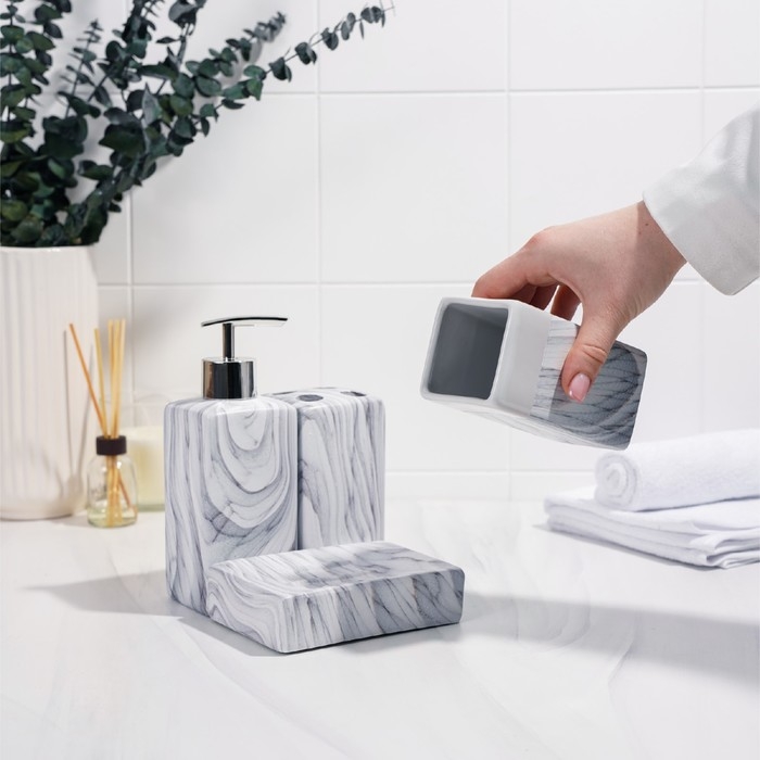 Набор аксессуаров для ванной комнаты &laquo;Мрамор&raquo;, 4 предмета (дозатор, мыльница, 2 стакана)