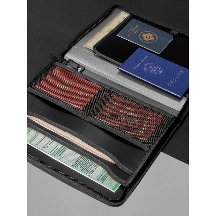 Папка на молнии А4, 2 отделения, Calligrata, 350 х 282 х 33 мм, пластик, 4 кармана, бизнес-класс, серебристый металлик Папка на молнии А4, 2 отделения, Calligrata, 350 х 282 х 33 мм, пластик, 4 кармана, бизнес-класс, серебристый металлик