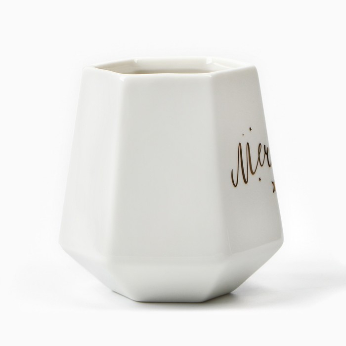 Кружка керамическая «Мечтай», 300 мл, цвет белый Кружка керамическая «Мечтай», 300 мл, цвет белый