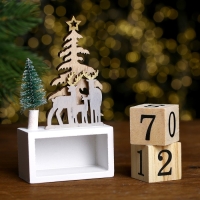 Вечный календарь &laquo;Ёлки и олени&raquo; 7 &times; 3,5 &times; 13 см