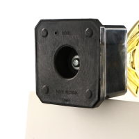 Кубок 182B, наградная фигура, золото, подставка пластик, 24 &times; 12 &times; 8,5 см.