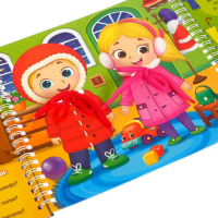 Книга-картинка картонная &laquo;Учимся одеваться&raquo;