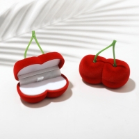 Футляр бархатный под серьги/кольца &laquo;Вишня&raquo;, 7&times;7, цвет красный, вставка белая